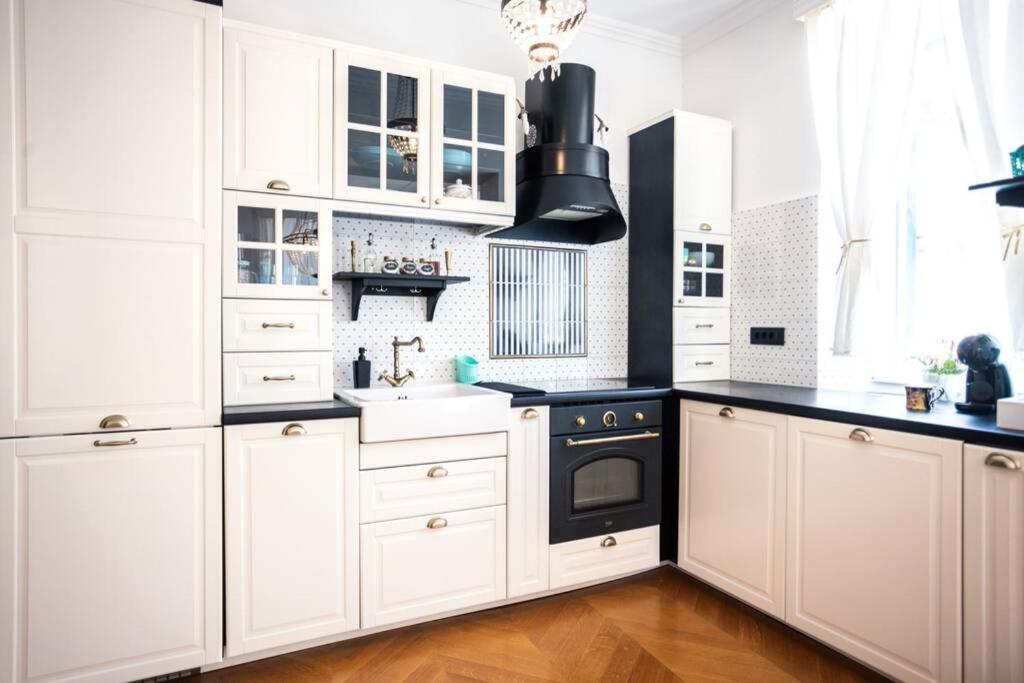 Luxurious Apartment Bella Lux In City Center With Free Parking Included! Split Exteriör bild